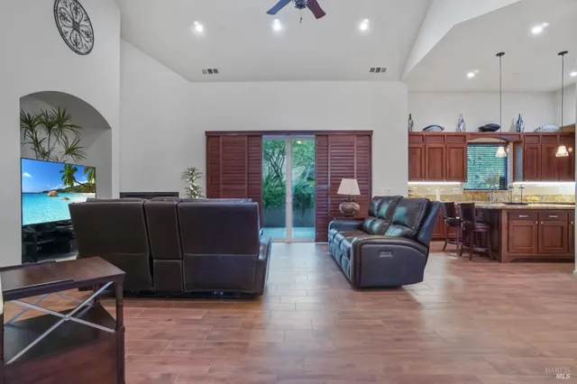 $1,499,000 | 216 Alta Mira Drive, Vacaville, CA 95688