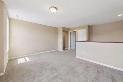$565,000 | 9046 Meadows Drive, Victoria, MN 55386