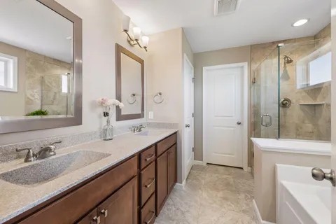 $565,000 | 9046 Meadows Drive, Victoria, MN 55386