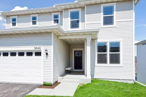 $565,000 | 9046 Meadows Drive, Victoria, MN 55386