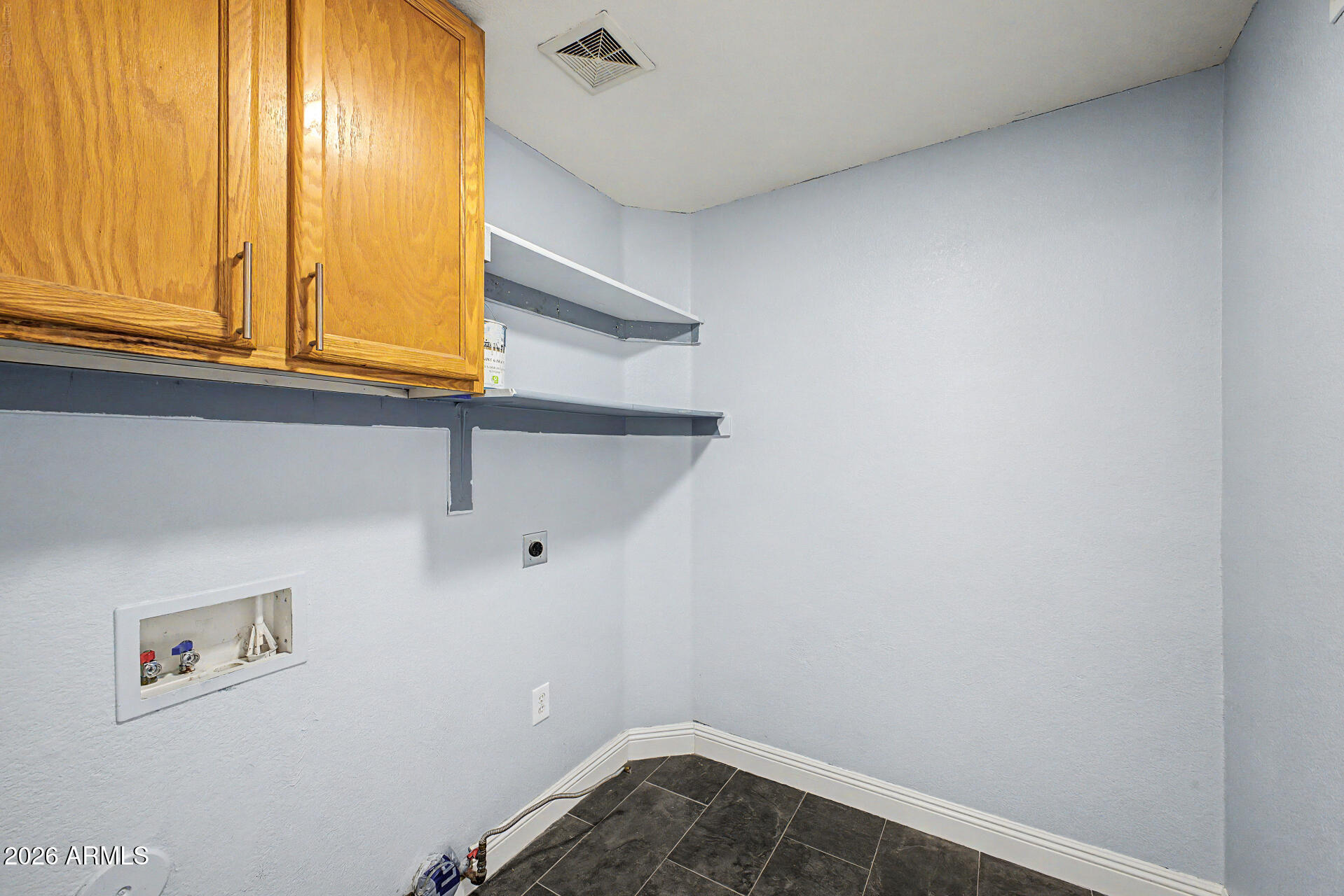 1098 South Roca Street Gilbert, AZ 85296 - Photo 44 of 57 Laundry