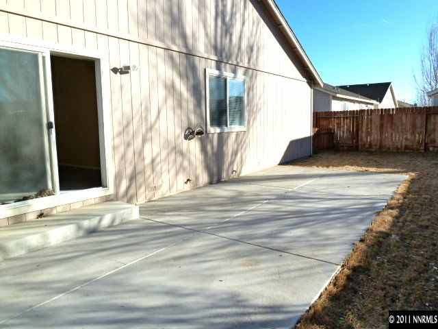 715 Fall Fernley, NV 89408 - Photo 6 of 7 Photo 6