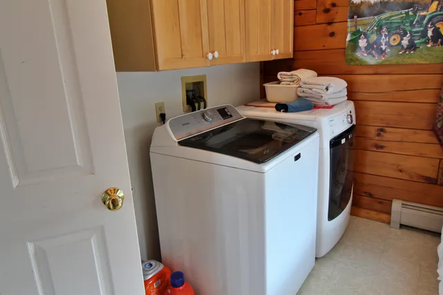 $845,000 | 8 Maynard Court, Grand Isle, VT 05458