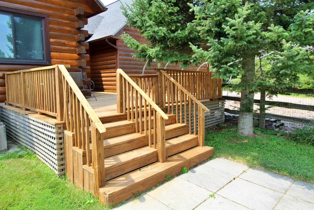 $845,000 | 8 Maynard Court, Grand Isle, VT 05458