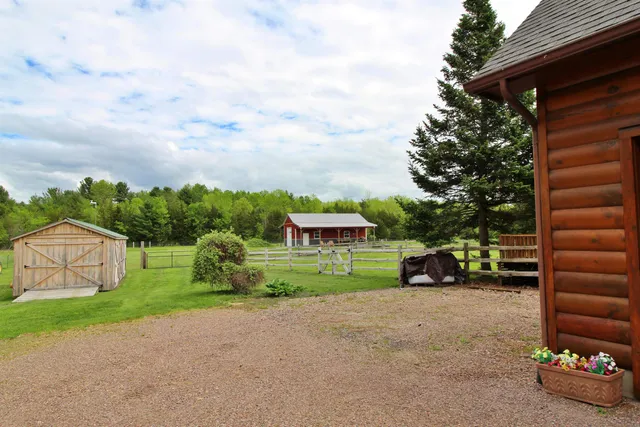 $845,000 | 8 Maynard Court, Grand Isle, VT 05458