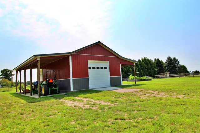 $845,000 | 8 Maynard Court, Grand Isle, VT 05458