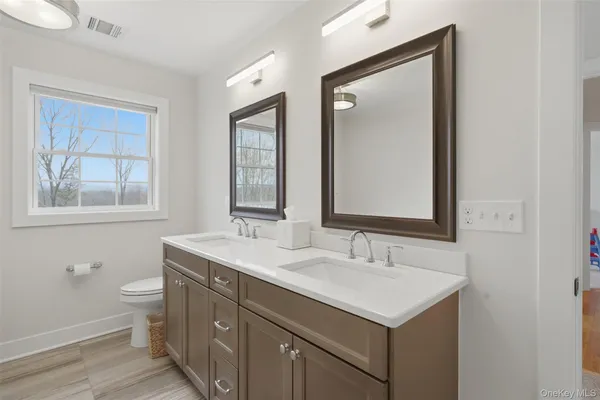 $4,850 | 108 Joyce Way, New Windsor, NY 12553
