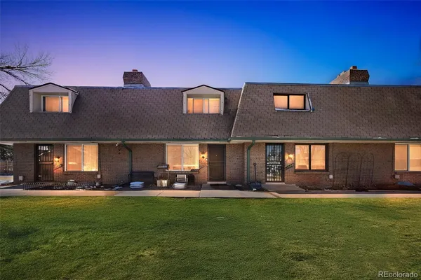 $399,000 | 7981 West Glasgow Place, Littleton, CO 80128