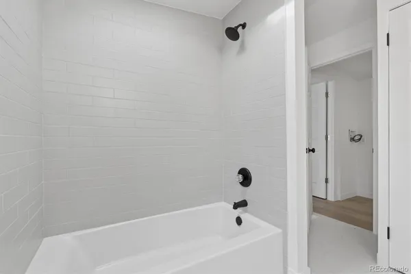 a bathroom with a bathtub