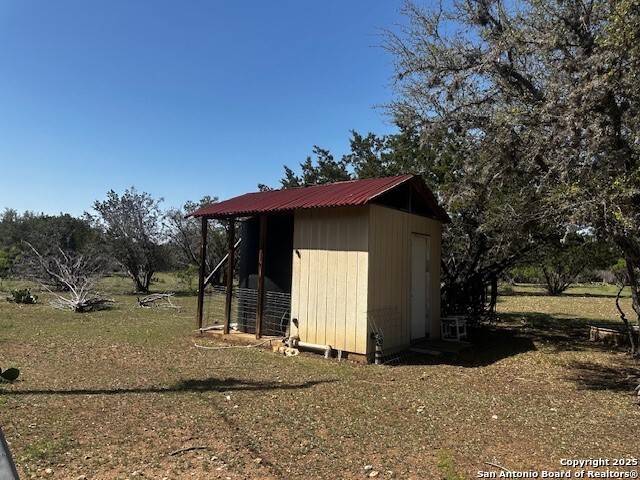 698 North Khan Drive Rio Frio, TX 78879 - Photo 11 of 23