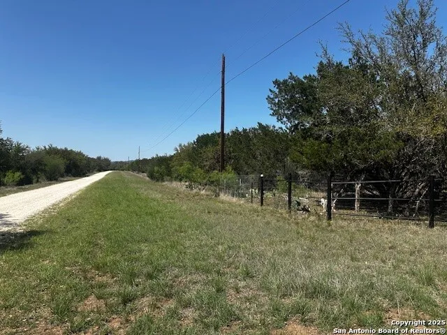 $625,000 | 698 North Khan Drive, Rio Frio, TX 78879