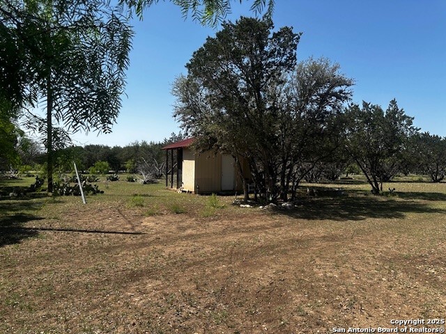 698 North Khan Drive Rio Frio, TX 78879 - Photo 7 of 23