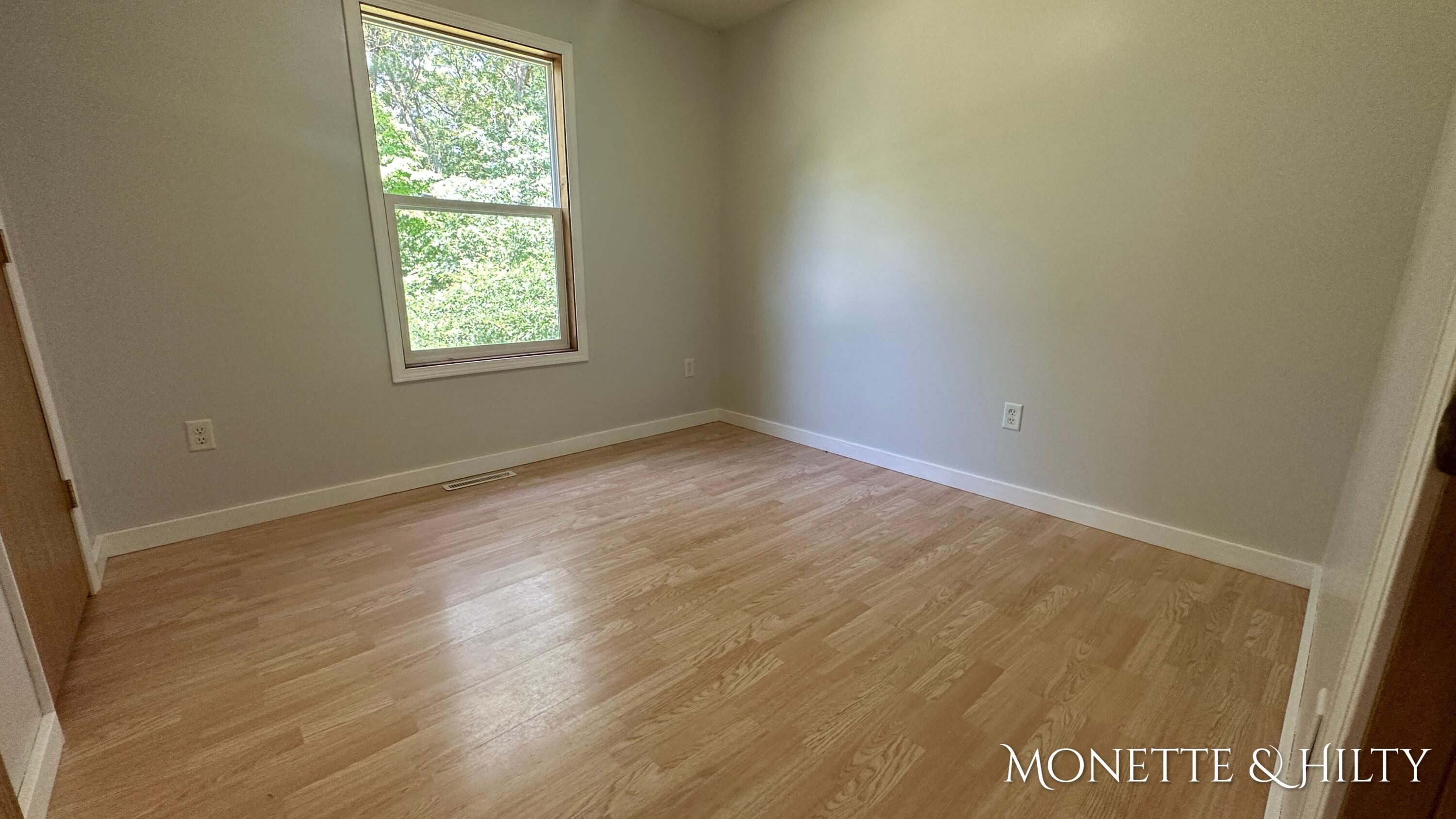 11210 Nichols Road Holton, MI 49425 - Photo 13 of 26 IMG_E1327