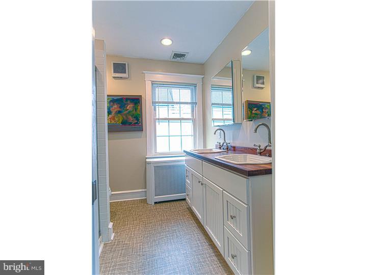 80 Academy Road Bala Cynwyd, PA 19004 - Photo 17 of 20 Master Bathroom