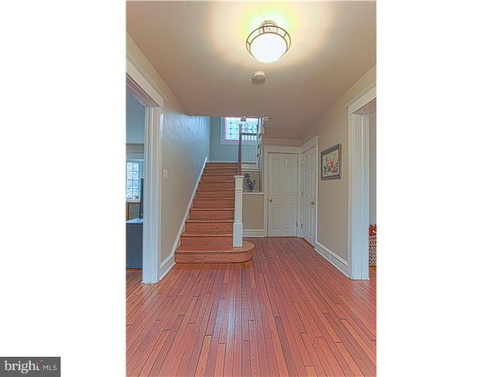 80 Academy Road Bala Cynwyd, PA 19004 - Photo 20 of 20 Foyer
