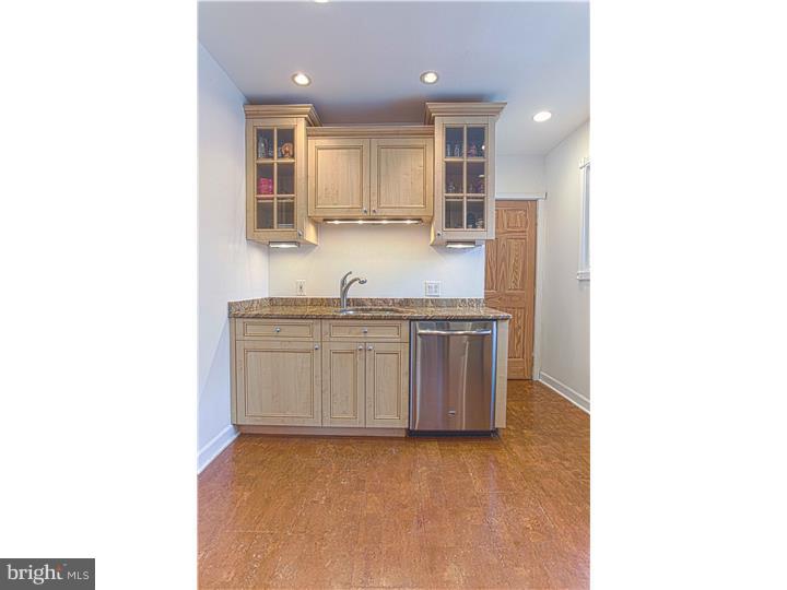 80 Academy Road Bala Cynwyd, PA 19004 - Photo 10 of 20 Kitchen