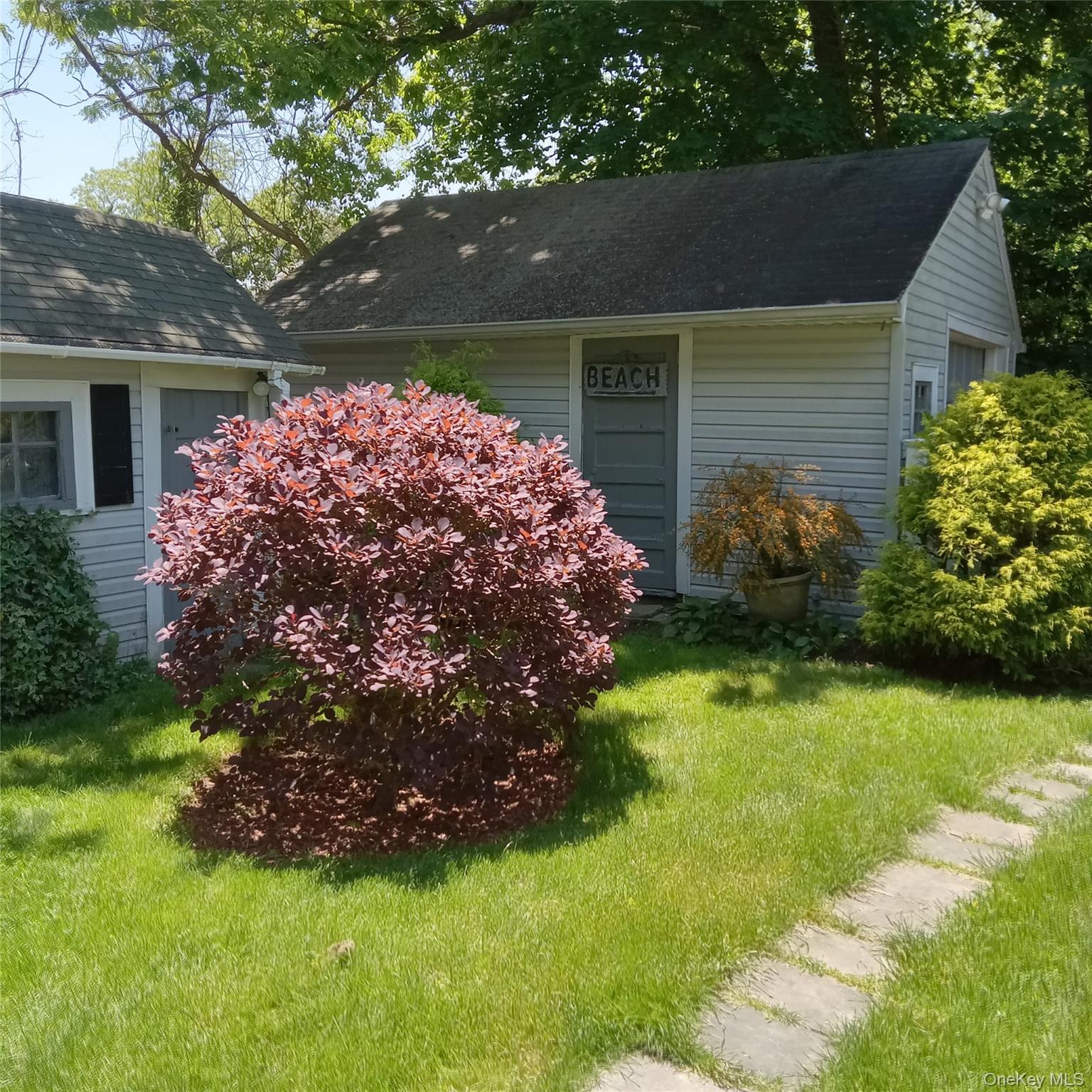 154 Cedar Road East Mastic Beach, NY 11951 - Photo 8 of 9