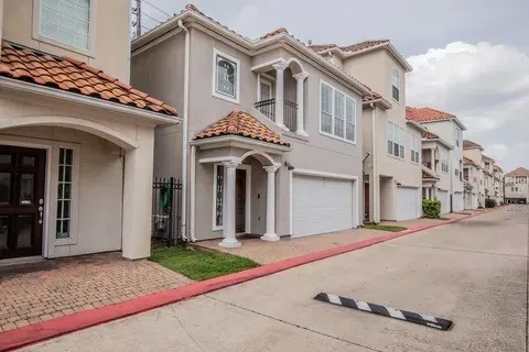 $2,450 | 7131 Harmony Cove, Houston, TX 77036