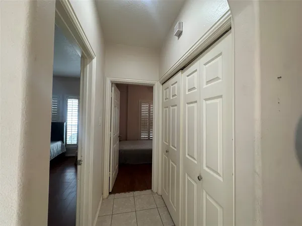 $2,450 | 7131 Harmony Cove, Houston, TX 77036