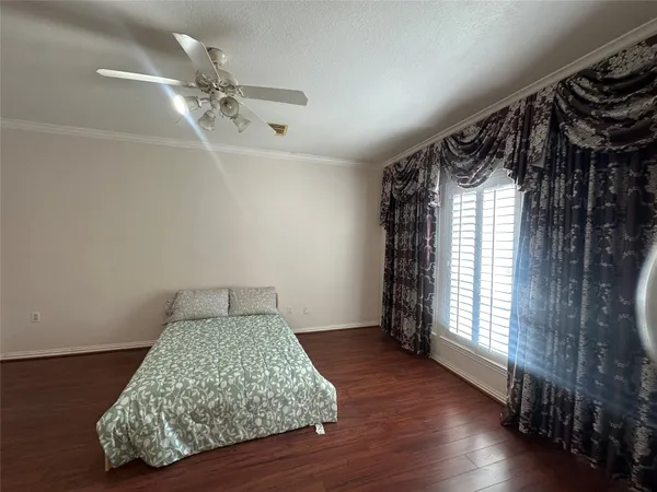 $2,450 | 7131 Harmony Cove, Houston, TX 77036