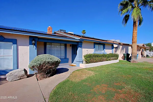 $2,500 | 4526 West Altadena Avenue, Glendale, AZ 85304