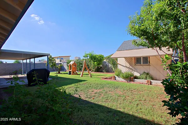 $2,500 | 4526 West Altadena Avenue, Glendale, AZ 85304