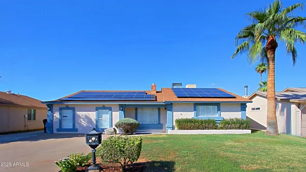 $2,500 | 4526 West Altadena Avenue, Glendale, AZ 85304