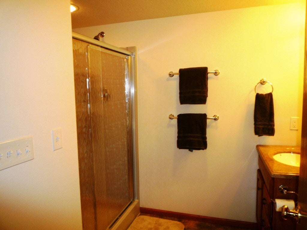 3027 Timberline Drive Riverside, IA 52327 - Photo 21 of 25 Gallery Image 21