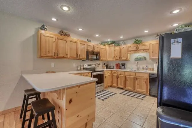 $395,000 | 3558 Riverfront Lane, Hiawassee, GA 30546