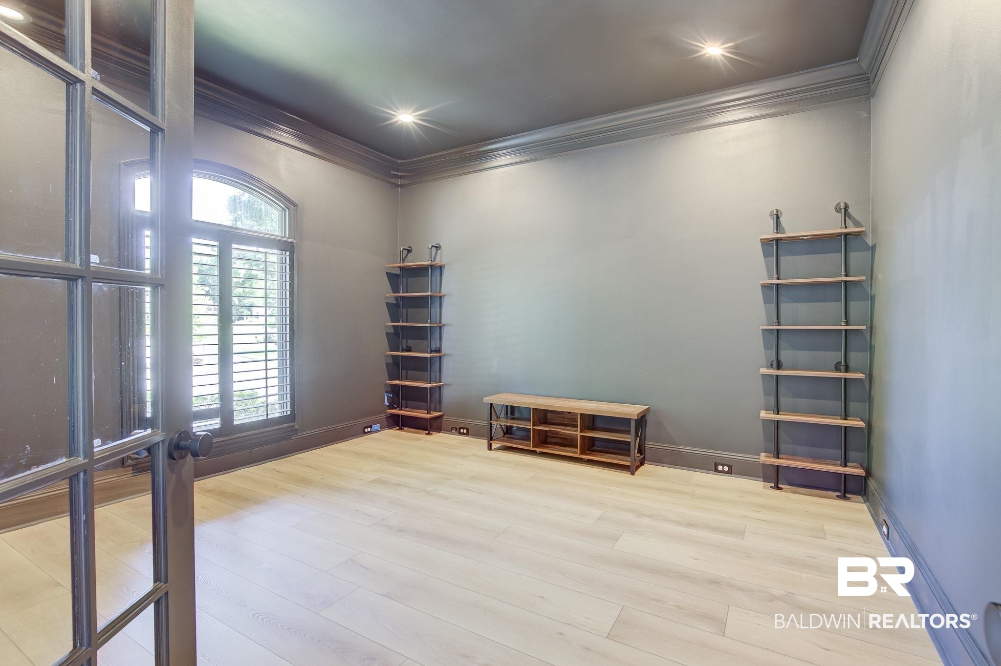 105 High Pines Ridge Fairhope, AL 36532 - Photo 39 of 97 Empty room with ornamental molding, wood finished floors, baseboards, and recessed lighting
