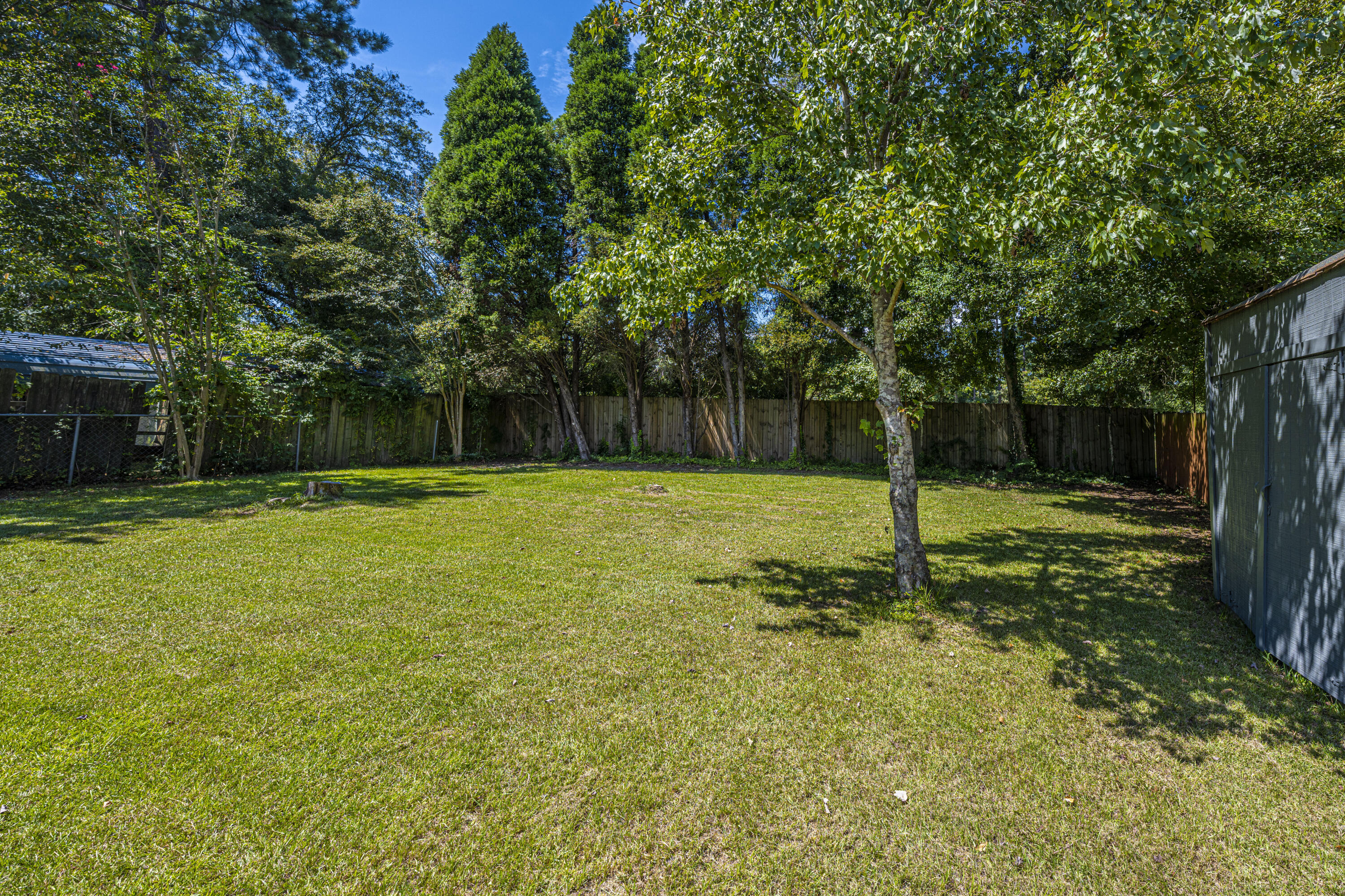 130 Lancashire Road Summerville, SC 29486 - Photo 24 of 29 DSC_9569