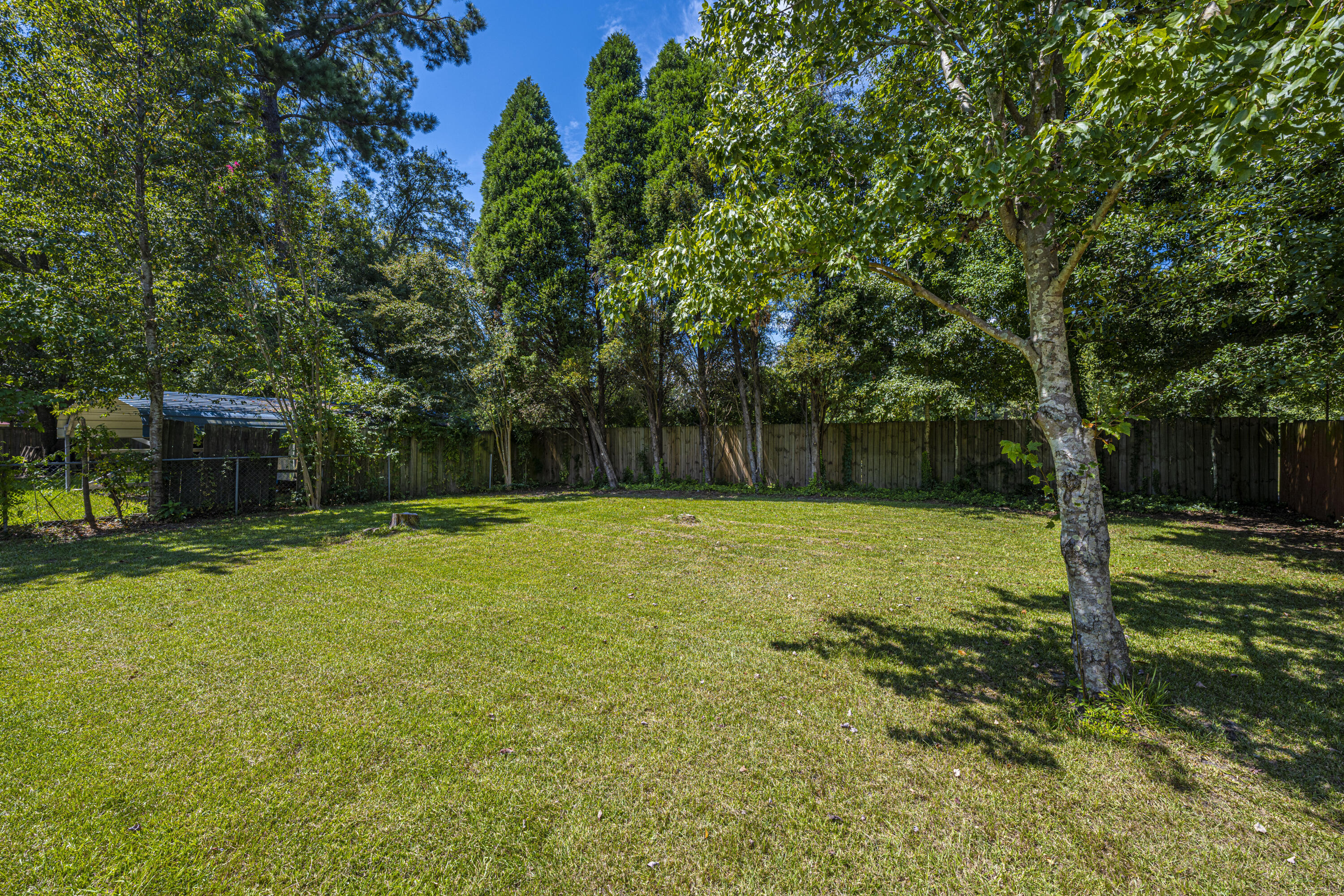 130 Lancashire Road Summerville, SC 29486 - Photo 25 of 29 DSC_9570