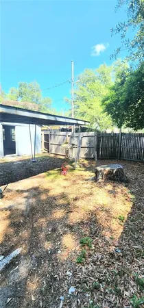 $1,000 | 301 Ave B Southeast, Unit 4, Winter Haven, FL 33880