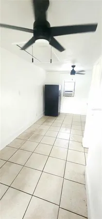 $1,000 | 301 Ave B Southeast, Unit 4, Winter Haven, FL 33880