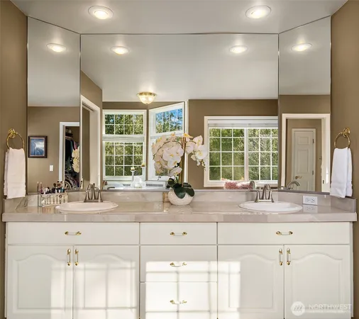 $1,159,500 | 30333 Southeast 396th Street, Enumclaw, WA 98022