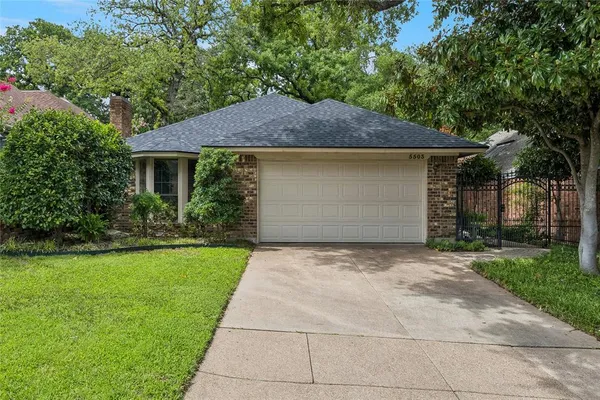 $260,000 | 5503 Timber Green Drive, Arlington, TX 76016