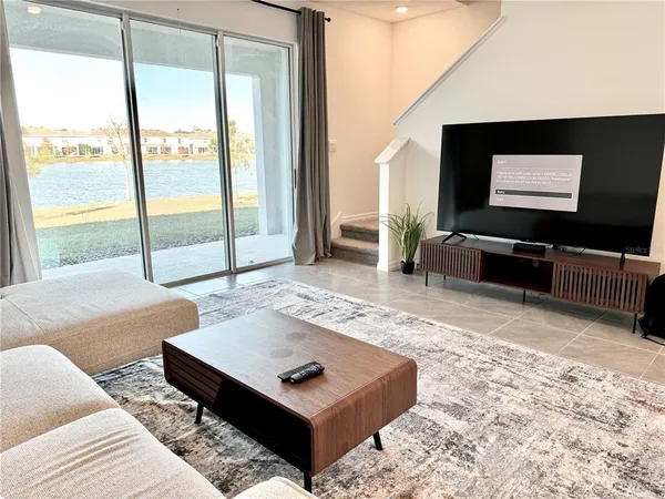 $2,100 | 445 Mangrove Shade Circle, Apollo Beach, FL 33572