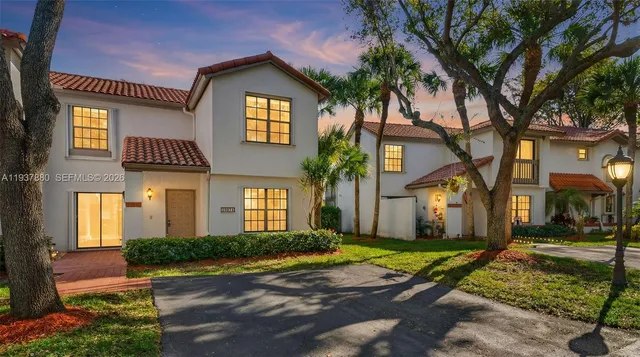 $595,000 | 13013 Southwest 95th Avenue, Miami, FL 33176