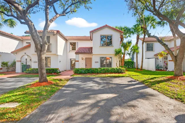 $595,000 | 13013 Southwest 95th Avenue, Miami, FL 33176