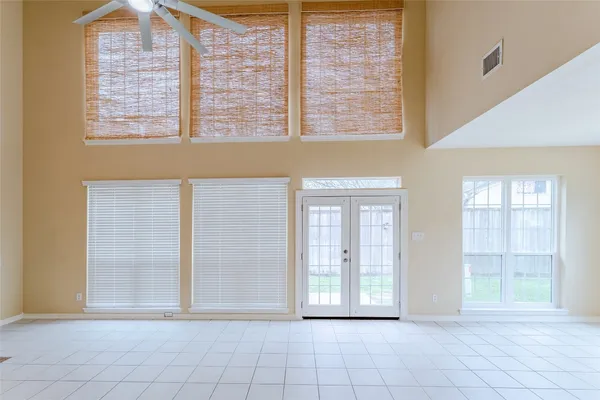 a view of an empty room with window