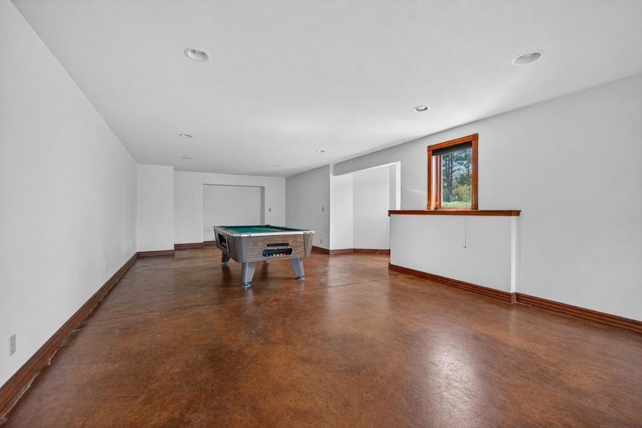 15215 White School Road South Beloit, IL 61080 - Photo 40 of 50
