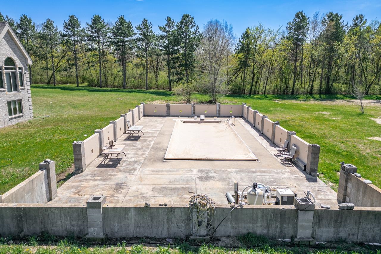 15215 White School Road South Beloit, IL 61080 - Photo 45 of 50