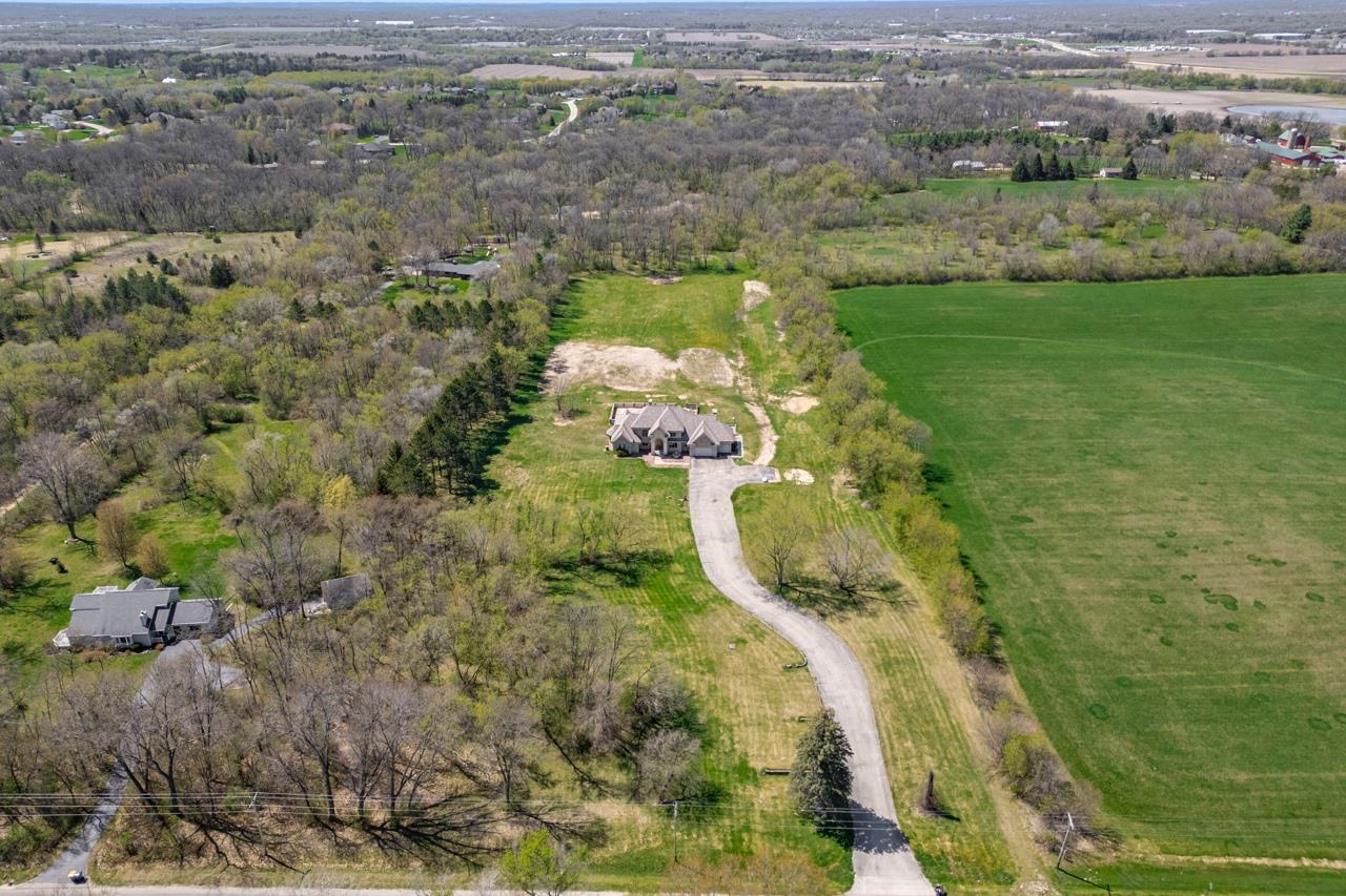 15215 White School Road South Beloit, IL 61080 - Photo 5 of 50