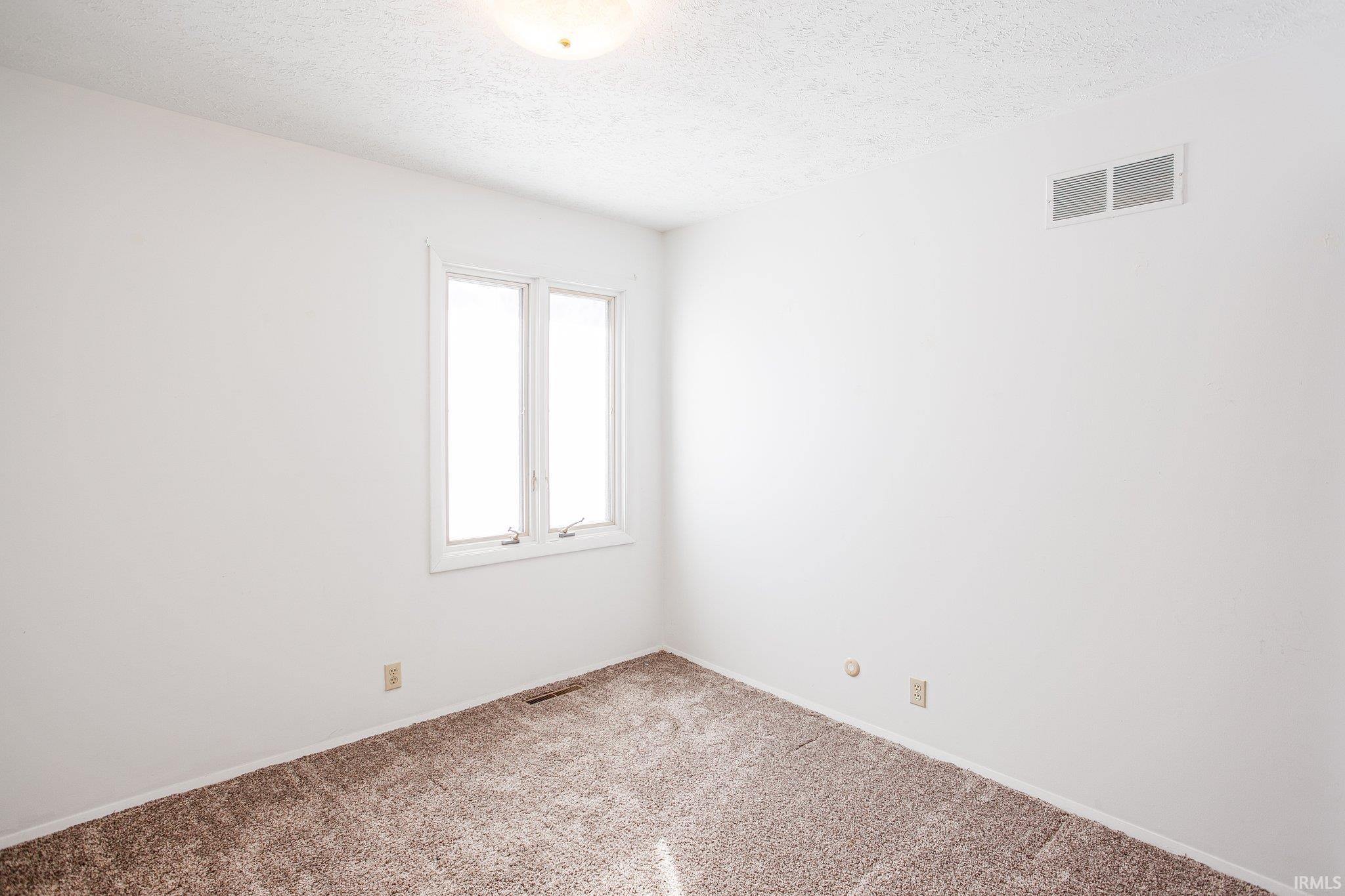 22801 Johnson Road South Bend, IN 46614 - Photo 15 of 36 Gallery Image 15