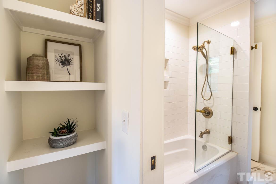 6025 Caledonia Street Raleigh, NC 27609 - Photo 23 of 29 Gallery Image 23