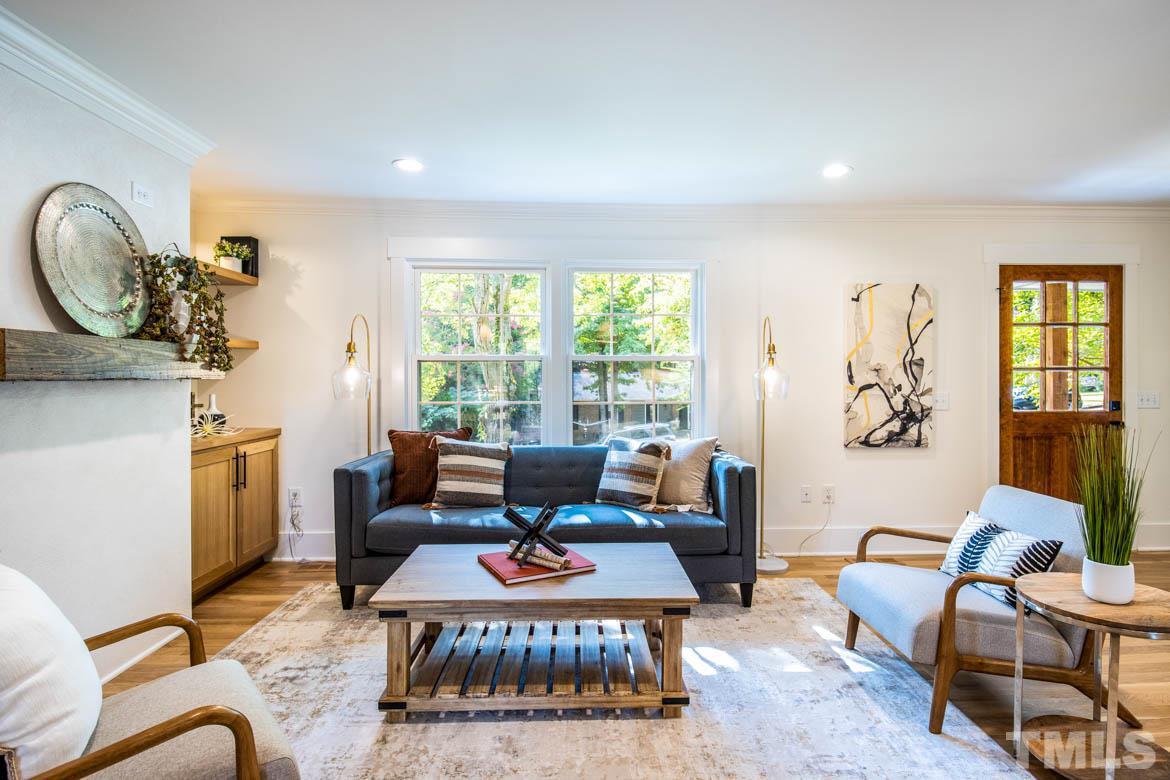 6025 Caledonia Street Raleigh, NC 27609 - Photo 8 of 29 Gallery Image 8