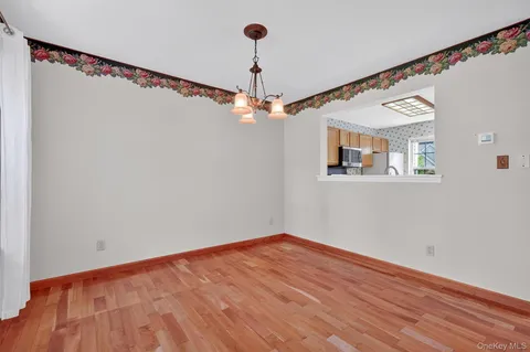 $378,000 | 38 Prestwick Court, Poughkeepsie, NY 12603