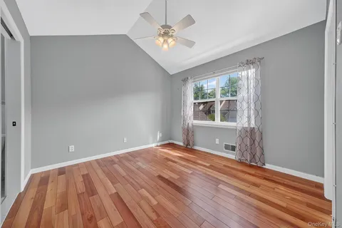 $378,000 | 38 Prestwick Court, Poughkeepsie, NY 12603