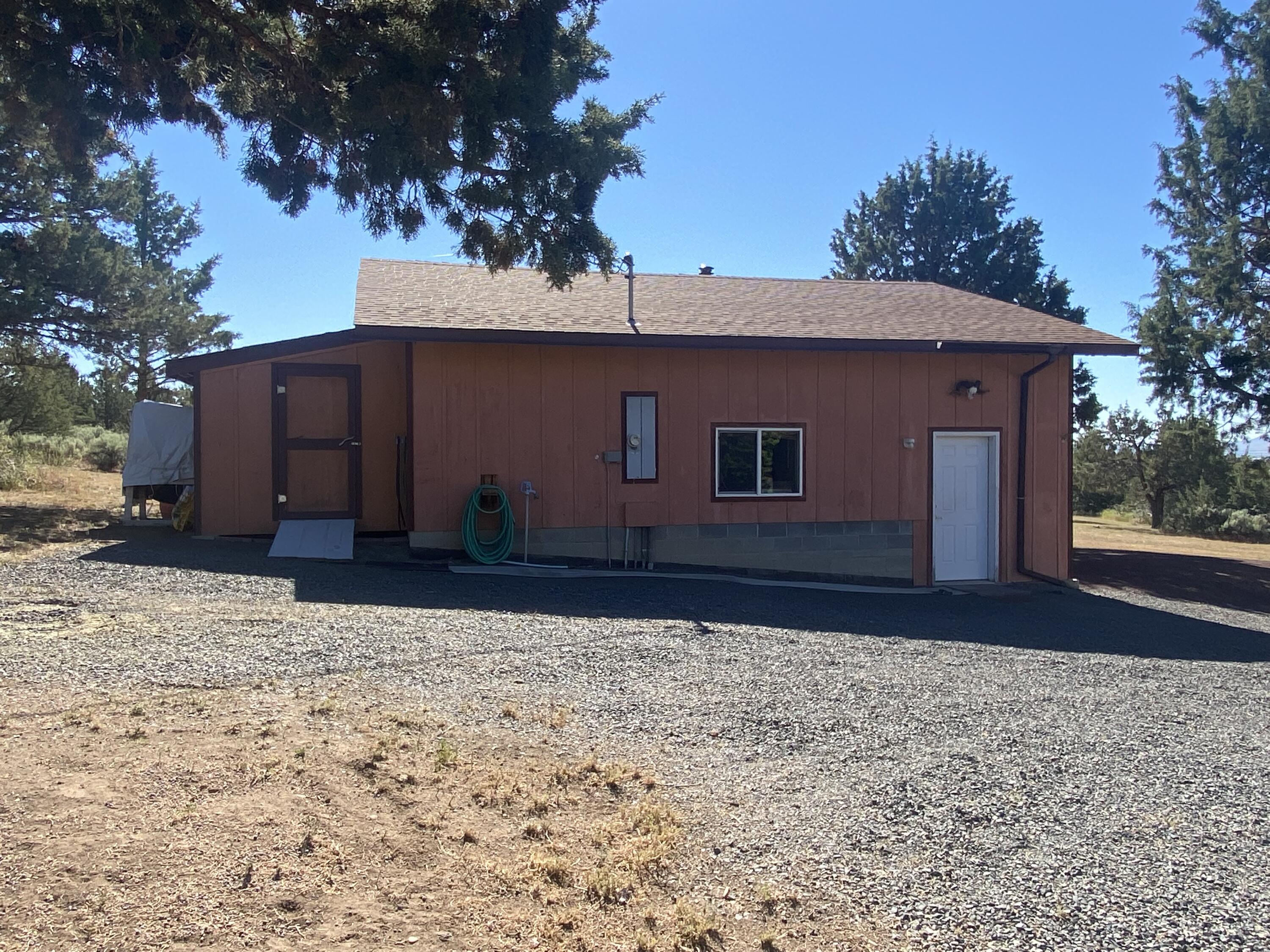 20215 Adams Point Road East Merrill, OR 97633 - Photo 15 of 59 IMG_4210