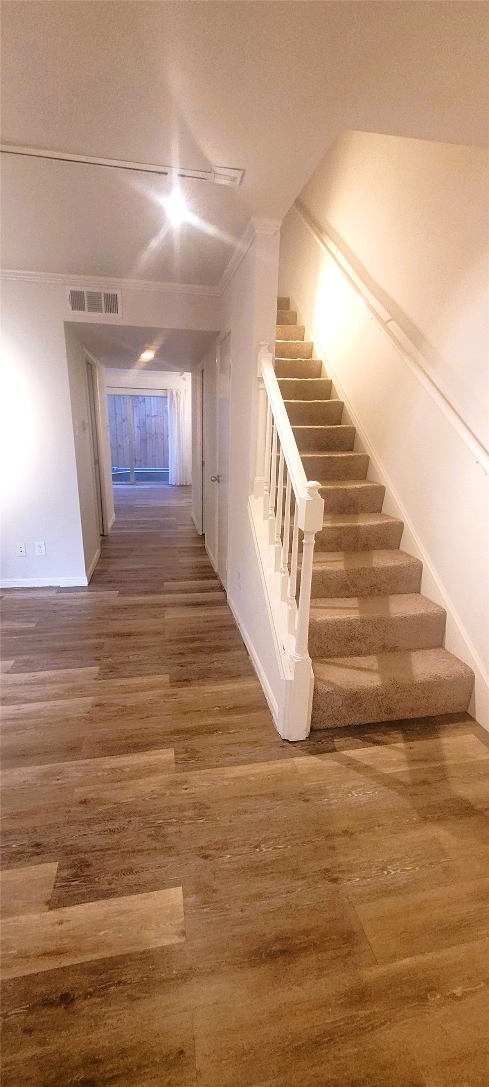 1111 Autrey Street, Unit 5 Houston, TX 77006 - Photo 21 of 33 a view of entryway and hall with wooden floor